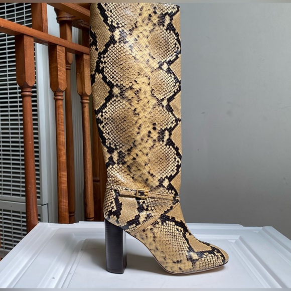 Tory Burch Pull On Snake Embossed Heel Boots Size 7 new - Picture 5 of 13